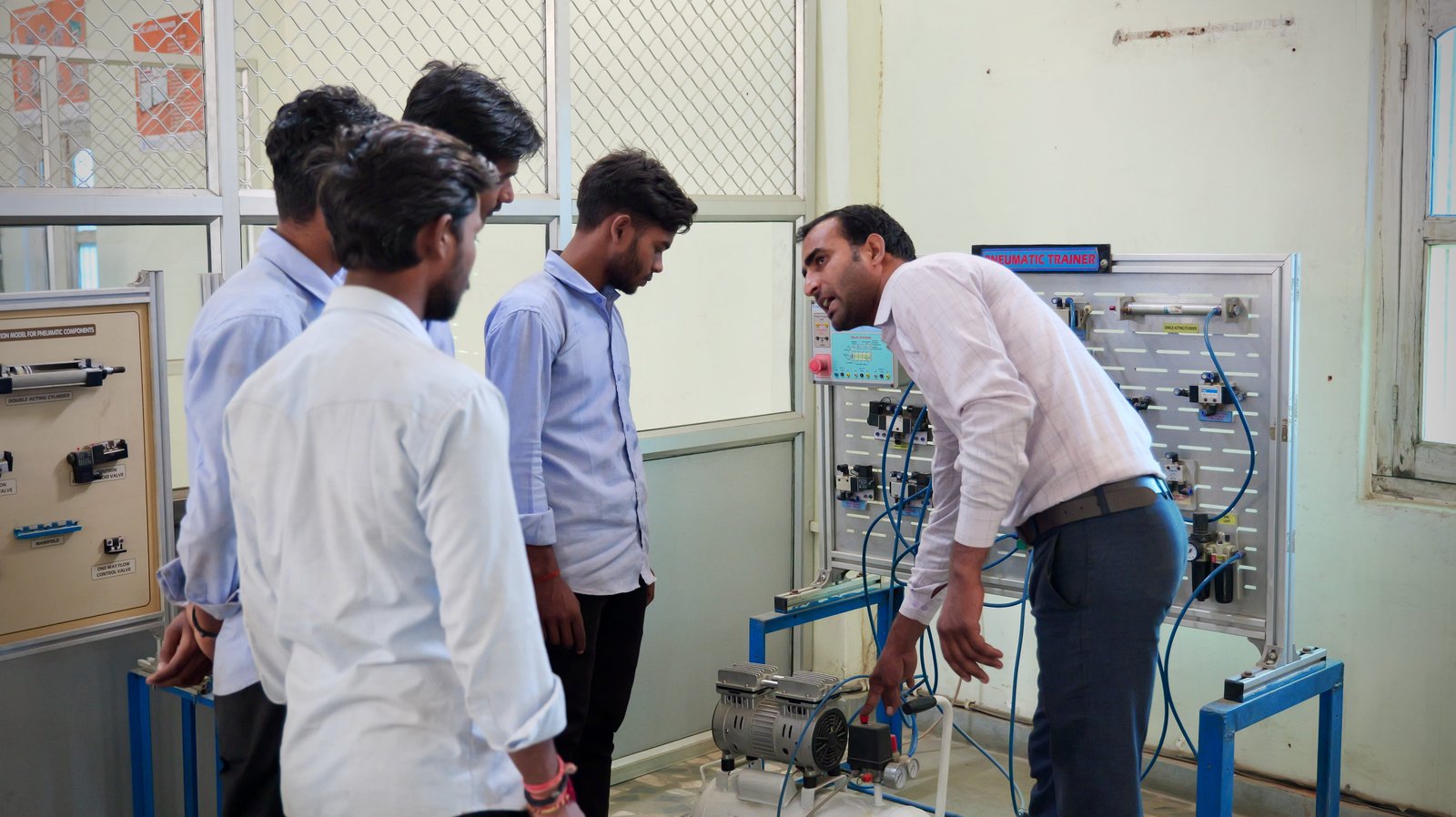 Hydraulic Machine Practice